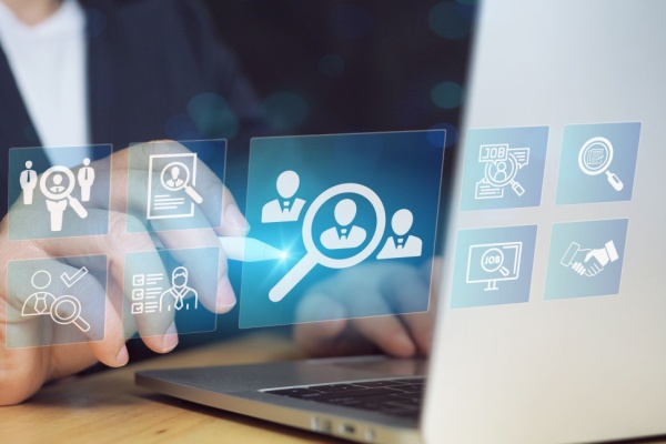 Lire la suite à propos de l’article Enregistrement clandestin de l’employeur : recevable ?