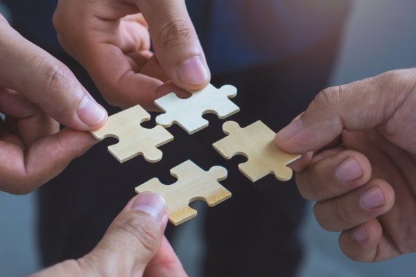 Lire la suite à propos de l’article Coemploi : une reconnaissance possible hors d’un groupe de sociétés ?